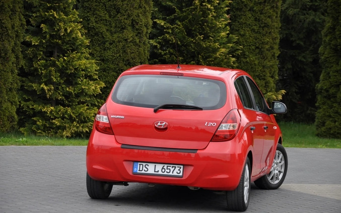 Hyundai i20 cena 15900 przebieg: 220000, rok produkcji 2011 z Ryglice małe 781